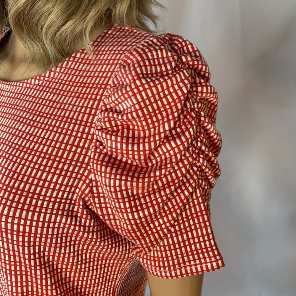 W5 Red/White Rouched Sleeve - Picture 5 of 8